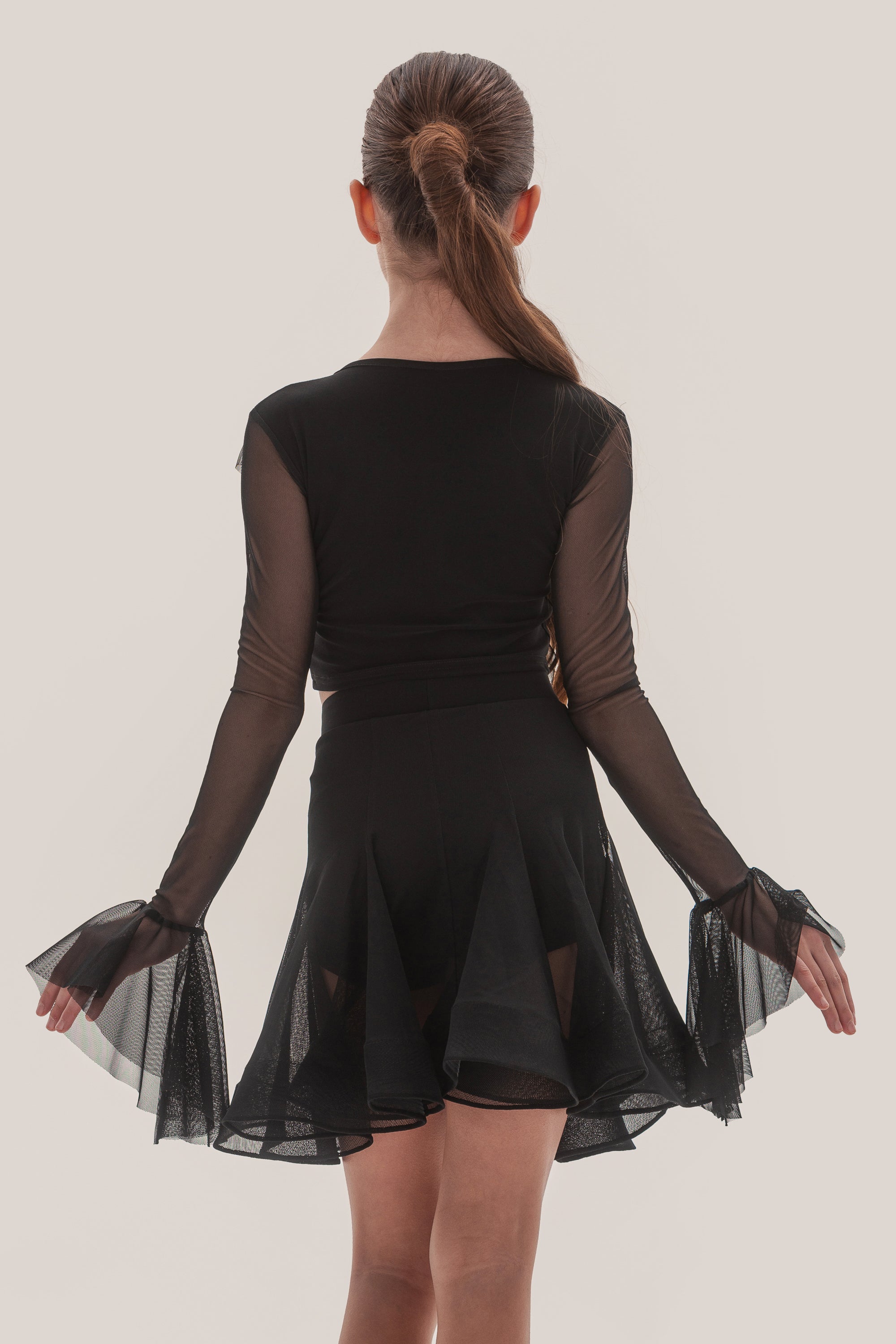 Top z Siateczkowymi Rękawami