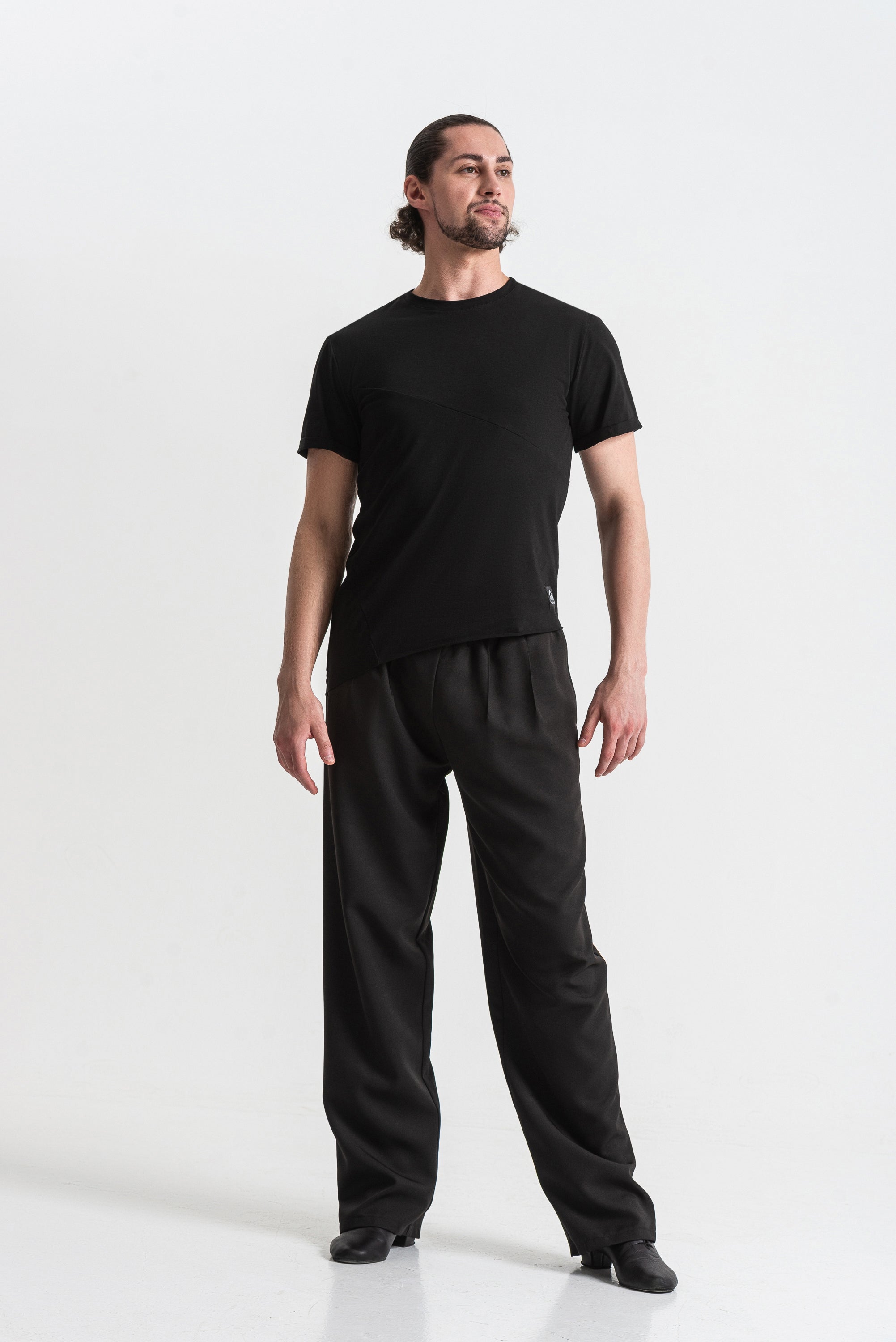Asymmetric-Hem Training T-Shirt