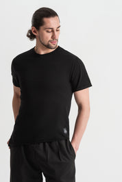 Asymmetric-Hem Training T-Shirt