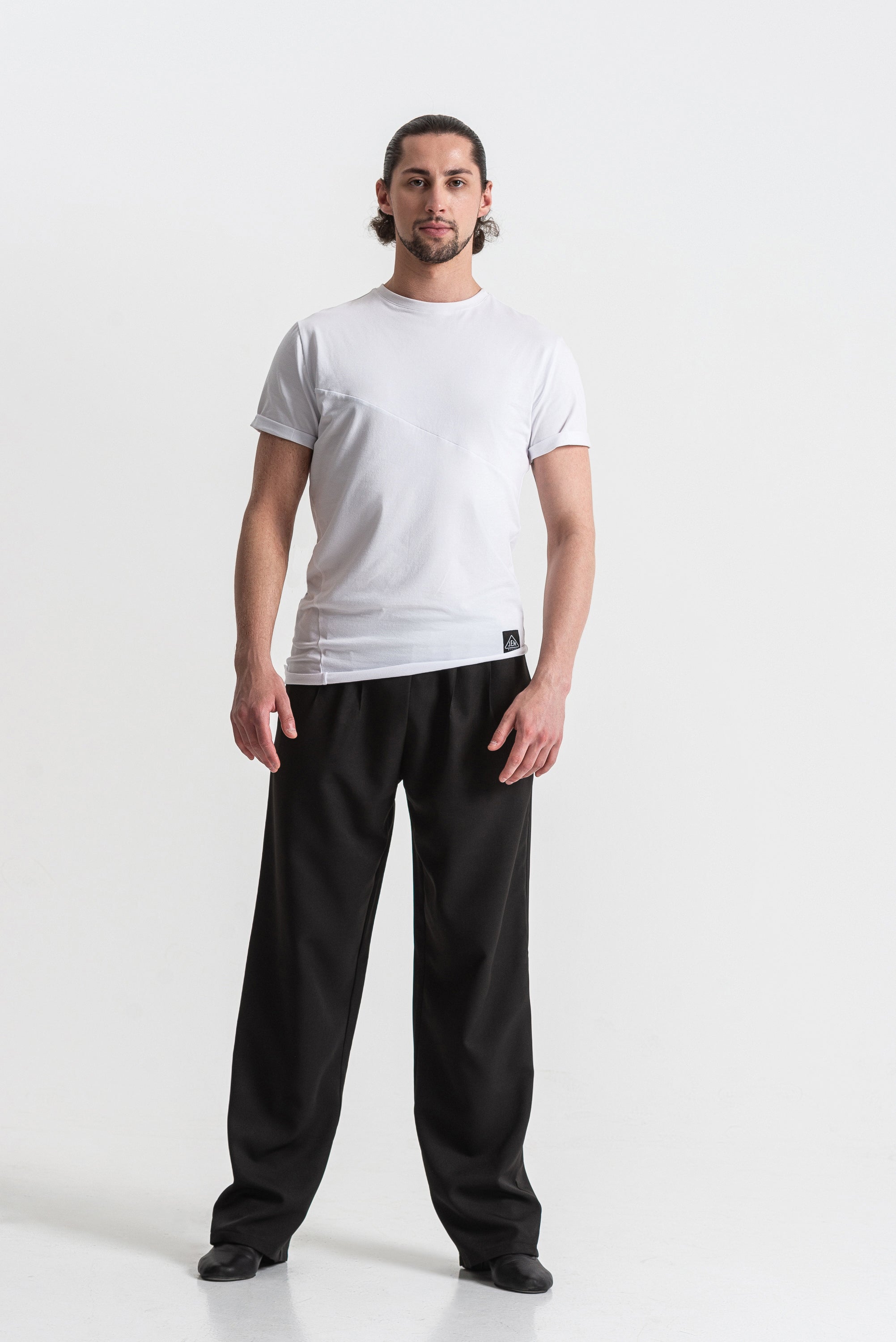 Asymmetric-Hem Training T-Shirt