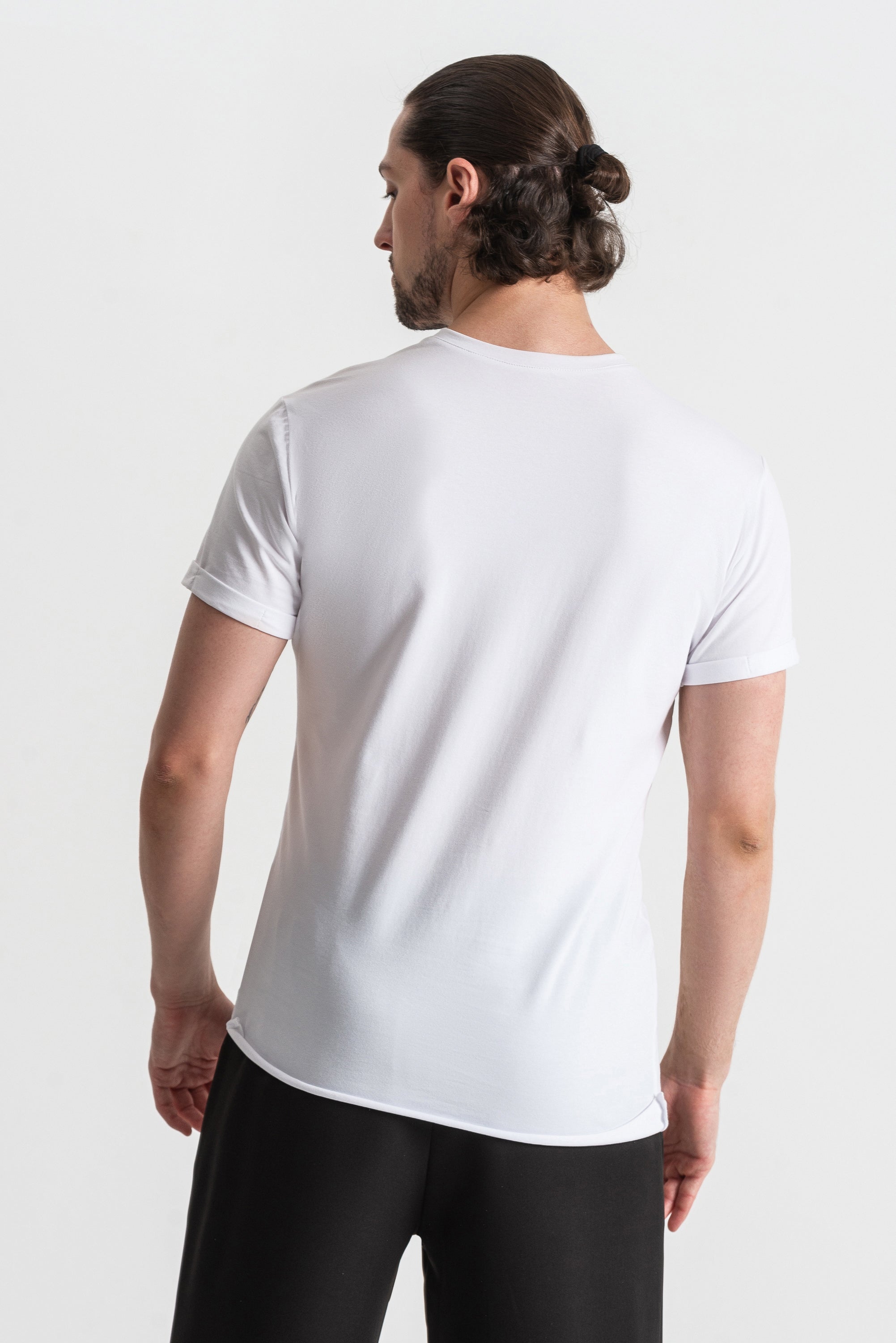 Asymmetric-Hem Training T-Shirt