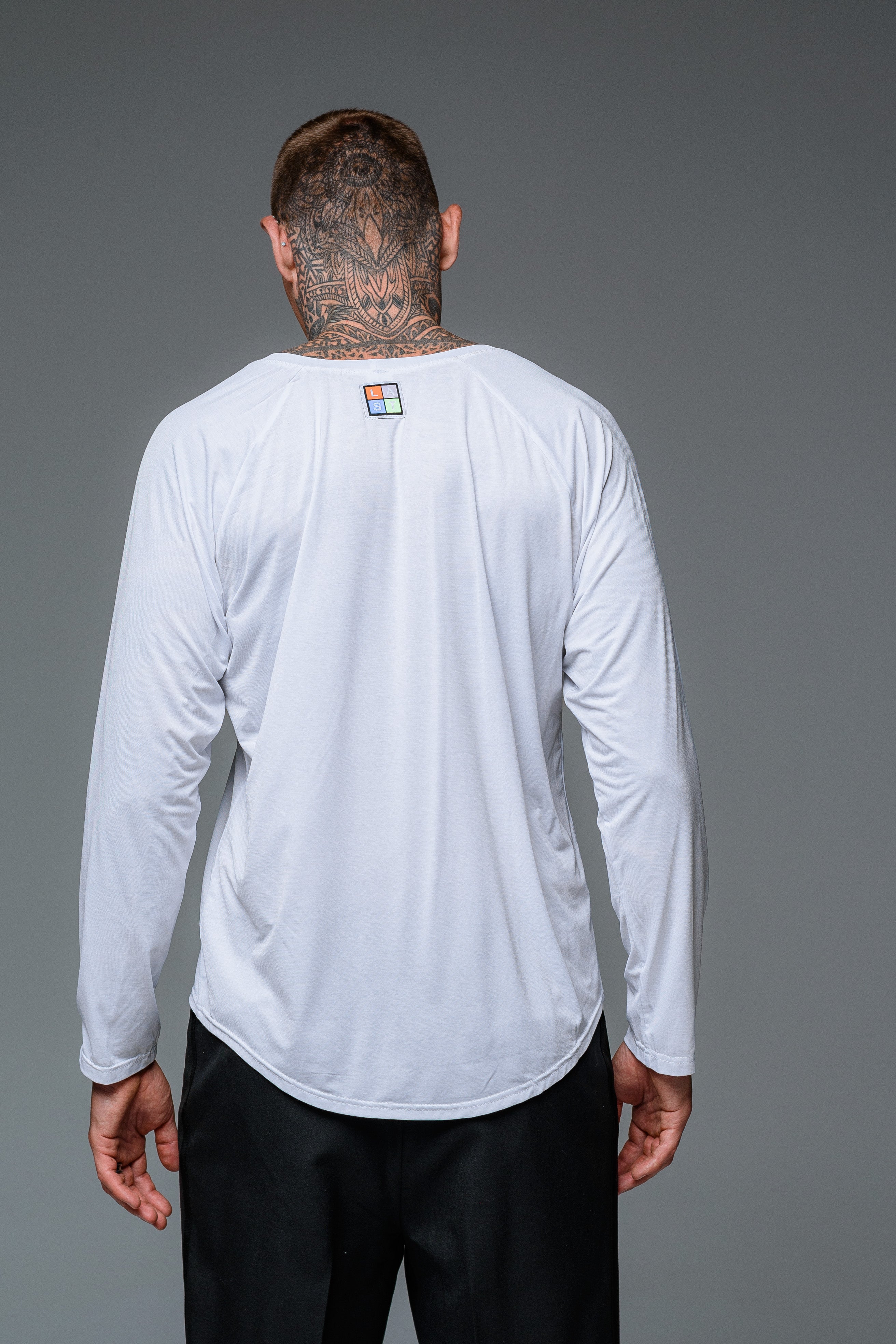 Essential Long Sleeve